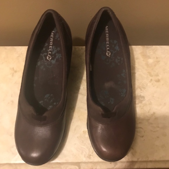 Merrell Shoes - Merrell Round-toe Brown Wedges, Size: 8